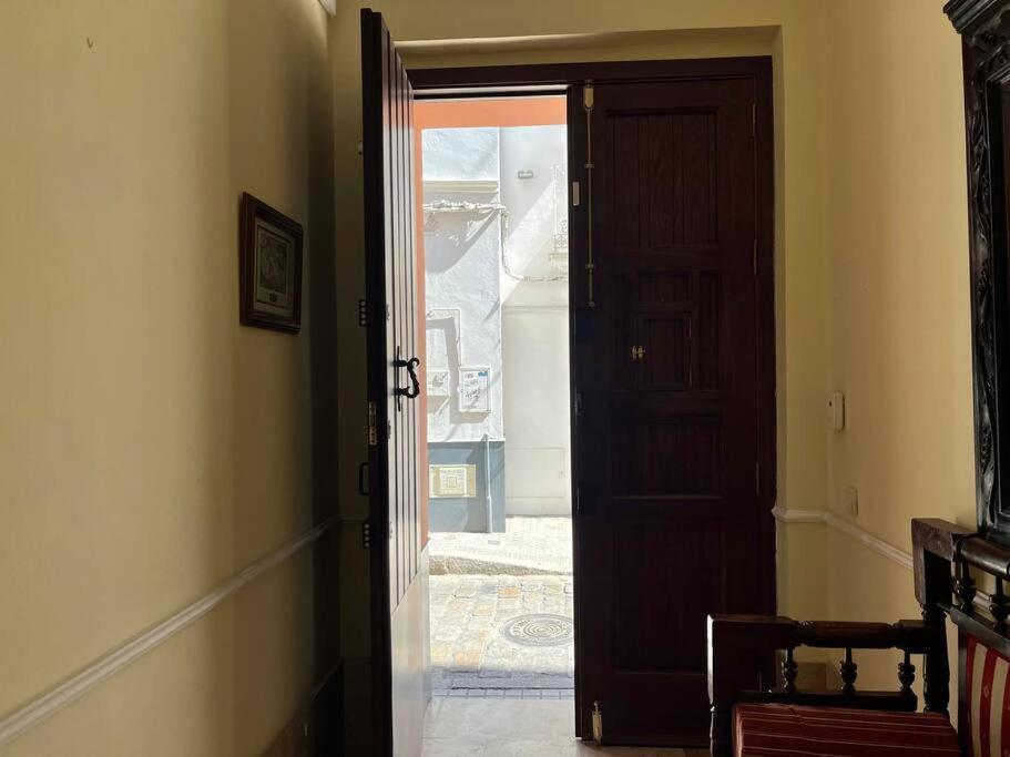 Apartamento Suite Alameda De Hercules Seville Exterior photo
