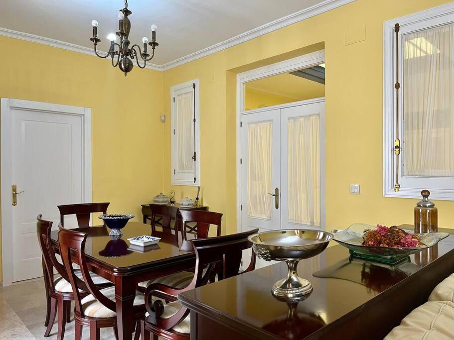 Apartamento Suite Alameda De Hercules Seville Exterior photo
